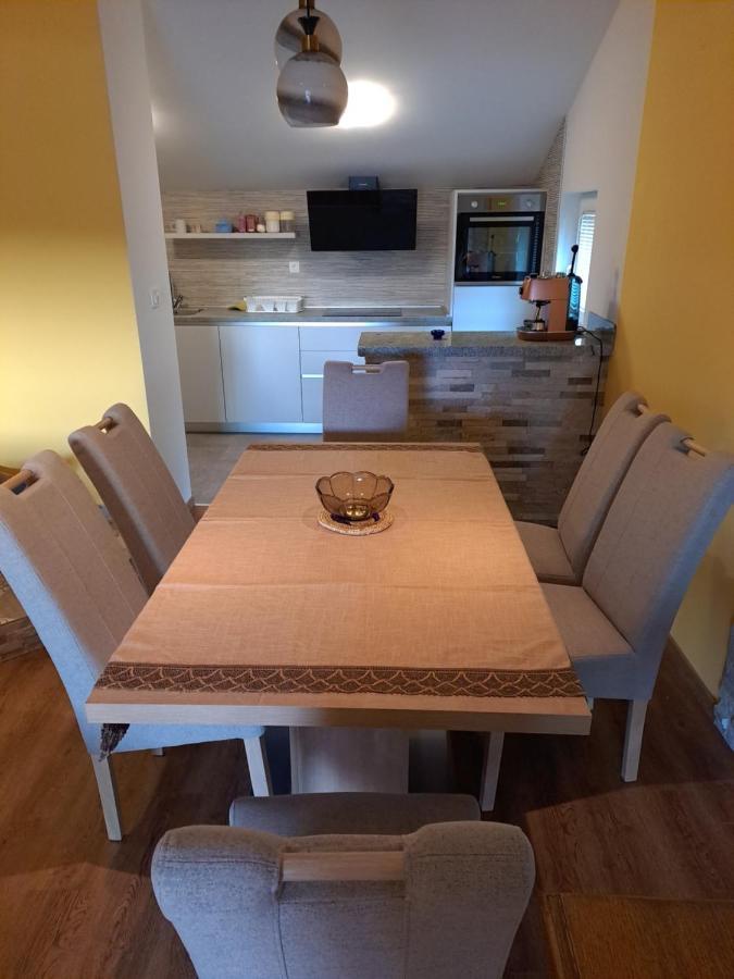 Apartman Vidas Palit Exterior photo